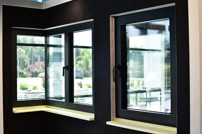 Kowalski Okna Rzeszów Pobitno | Producent | Drzwi | Rolety | Bramy Garażowe | Parapety